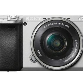 【ポイント10倍】 SONY デジタル一眼カメラ α6400 ILCE-6400L パワーズームレンズキット [シルバー] [タイプ：ミラーレス 画素数：2500万画素(総画素)/2420万画素(有効画素) 撮像素子：APS-C/23.5mm×15.6mm/CMOS 重量：359g] 【P10倍】