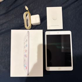 Apple iPad mini 32GB シルバー