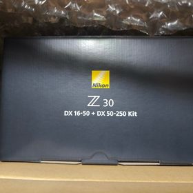 ニコン(Nikon)のニコン ミラーレスカメラ Z30 ダブルズームキット(1台)(ミラーレス一眼)