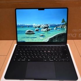 MacBookAir M2 2022版 中古品 Apple MacBook Air M2 2022 新品¥88,000 中古¥76,800 | 新品・中古の