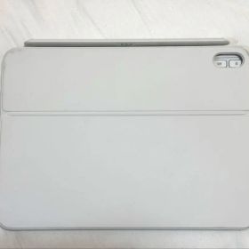 Magic Keyboard Folio (マジックキーボードフォリオ)