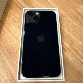 Apple iPhone 13 ミッドナイト 本体