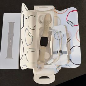 アップル(Apple)のアップル Apple Watch Series 9 41mm スターライトアルミ(その他)