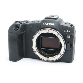 【中古】 《美品》 Canon EOS R8 ボディ [ デジタルカメラ ]