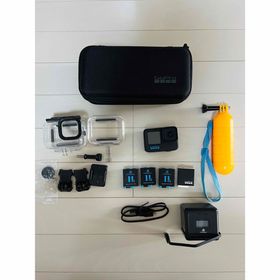 ゴープロ(GoPro)のGoPro HERO11 Blackアクションカメラ本体 バッテリー付き (ビデオカメラ)