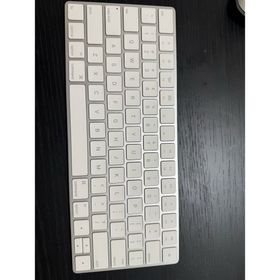 アップル(Apple)のApple MagicKeyboard US配列 MLA22LL/A(PC周辺機器)