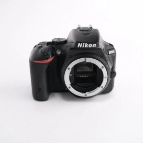 【中古】(ニコン) Nikon D5500 ボディ ブラック