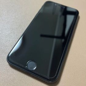 iPhone SE (第3世代) ブラック 本体 初売り値下げ！