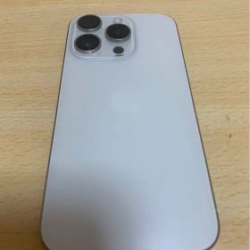 iPhone 15 Pro ホワイトチタニウム 128GB