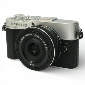 【中古】 OLYMPUS オリンパス PEN E-P7 14-42mm EZレンズキット ミラーレス 一眼カメラ 撮影機器 良好 N10776047