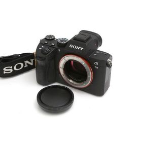 【全額返金保証】並品｜ソニー α7 III ILCE-7M3 ボディ（センサー清掃済み） CA01-B4230-3W2B