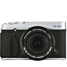 【中古】FUJIFILM ミラーレス一眼 X-E2 ズームレンズキット シルバー F X-E2S/1855KIT