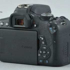 【中古】Canon キヤノン EOS Kiss X8i デジタル一眼レフカメラ 元箱付き