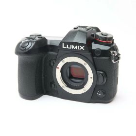 【中古】 《良品》 Panasonic LUMIX DC-G9 PRO ボディ 【液晶部全体ラバー部品交換/三角環取付部調整/各部点検済】 [ デジタルカメラ ]