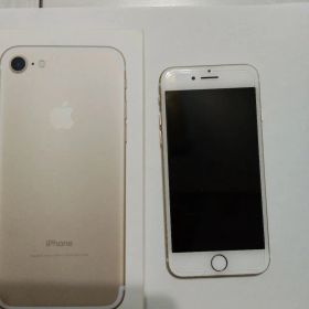 Apple iPhone 7 32GB ゴールド 本体