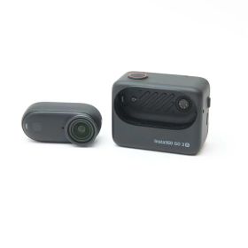 【中古】 《良品》 Insta360 GO 3S (128GB) CINSAATA-GO3S128K ミッドナイトブラック [ デジタルカメラ ]