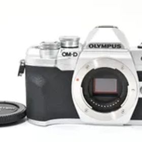 ★極上★ オリンパス OLYMPUS OM-D E-M10 Mark IV ボディ シルバー 《ショット数4831回・ボディキャップ付き！》★完動品★ #56P27A511002