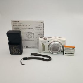 FUJIFILM FINEPIX F800EXR White コンパクトデジタルカメラ