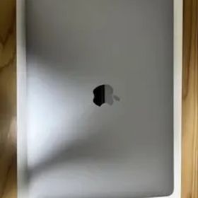 【美品】MacBook Pro M2 13インチ 16GB 256GB
