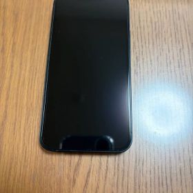 Apple iPhone 13 ミッドナイト