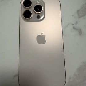 Apple iPhone 16 Pro 128GBデザートチタニウム