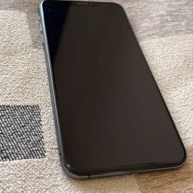 Apple iPhone XS MAX 256GBスペースグレイ黒