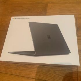 未使用 Surface Laptop 5 i7 8GB RFB-00045