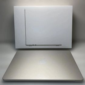 【中古・美品】MacBook Air M2 13.6インチ