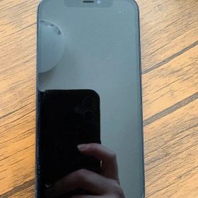 Apple iPhone 12 ブラック 本体