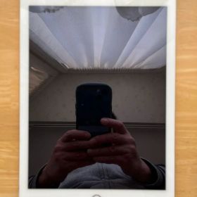 【ジャンク】 iPad Air 2 ゴールド 32GB