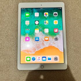 iPad 第5世代 32GB SIMフリー 1722