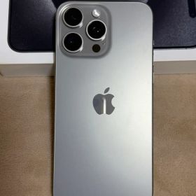 Apple iPhone 15 Pro Max512GB本体