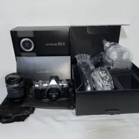 OLYMPUS OM-D E-M5 MarkII 14-150mm レンズキット