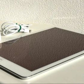 iPad Pro 9.7インチ Wi-Fiモデル 128GBシルバー