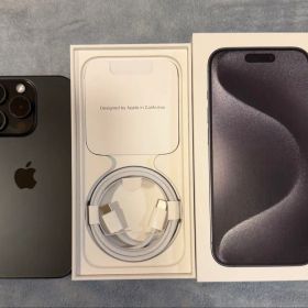 Apple iPhone 15 Pro 128GBブラックチタニウム 本体