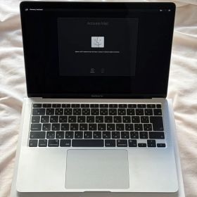 MacBook Air M1 8GB 256GB シルバー