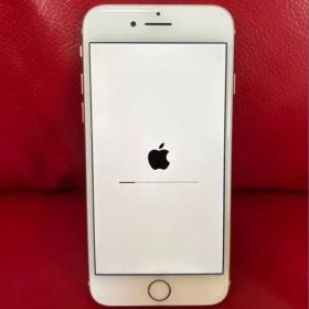 Apple iPhone 8 ゴールド 本体 64GB