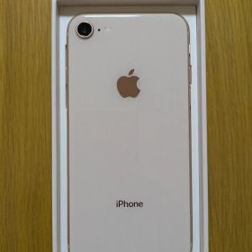 iPhone 8 64GB ゴールド