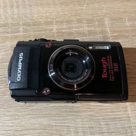 7411 OLYMPUS STYLUS Tough TG-4 ブラック デジカメ ジャンク品