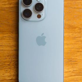 【極美品】iPhone16Pro ナチュラルチタニウム（バッテリー容量100%）