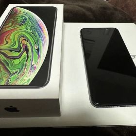 iPhone XS Max 256GB スペースグレイ