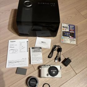 オリンパス PEN E-P7 14-42mm EZレンズキット ホワイト(1台)