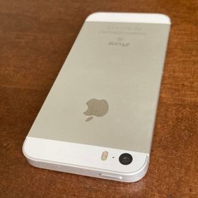アイフォーン(iPhone)の★送料無料★ Apple iPhone SE シルバー 本体 要バッテリー交換(スマートフォン本体)