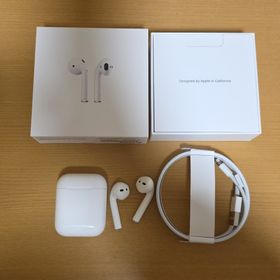 アップル(Apple)の【ジャンク】AppleAirPods 第2世代 付属品完備(ケース・ケーブル付)(ヘッドフォン/イヤフォン)