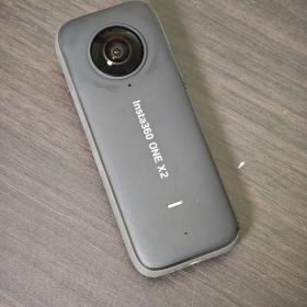Insta360 ONE X2