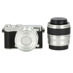 NIKON ニコン/ミラーレス一眼カメラ/Nikon1 J5 ダブルレンズキット/23032350/ABランク/78【中古】(ミラーレス一眼)