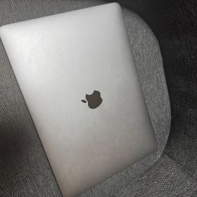 Apple MacBook Pro スペースグレー 13inch 2017