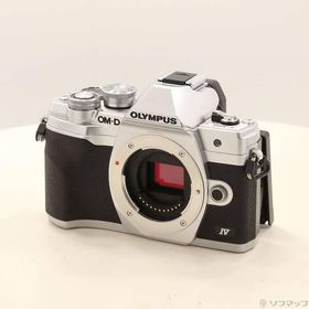 〔中古〕OLYMPUS(オリンパス) OM-D E-M10 Mark IV ボディ シルバー〔258-ud〕