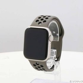 〔中古〕Apple(アップル) Apple Watch SE 第2世代 GPS 40mm スターライトアルミニウムケース オリーブグレー／ブラックNikeスポーツバンド〔352-ud〕