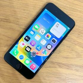 ◎ 美品 Apple iPhone SE 第三世代 MMYC3J/A 84%